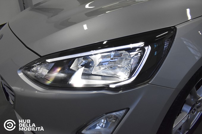 FORD Focus 1.0 EcoBoost Hybrid 125 CV SW Business